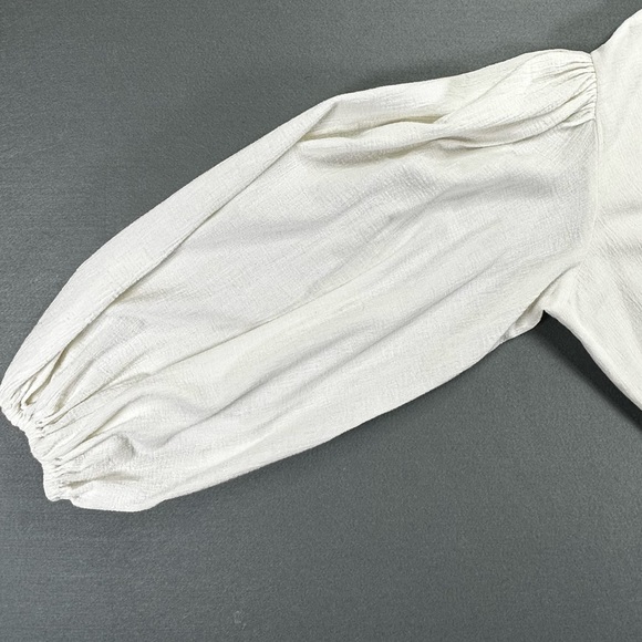 Jen's Pirate Booty Graffiti Bridge One-Shoulder Balloon Sleeve Top Large White - Picture 4 of 7